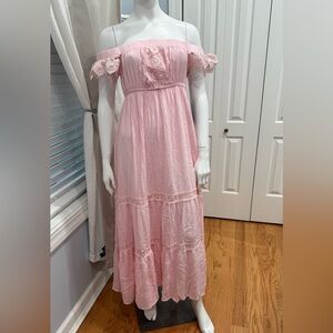 Chic Off-Shoulder Pink Maxi Dress